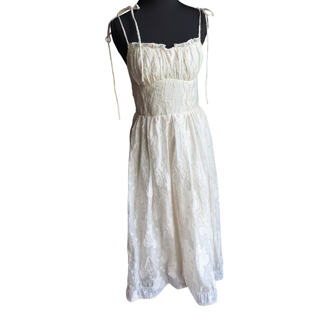 LUSH Cream Textured Floral Midi Dress NWT Size Small Smocked Back Cottagecore